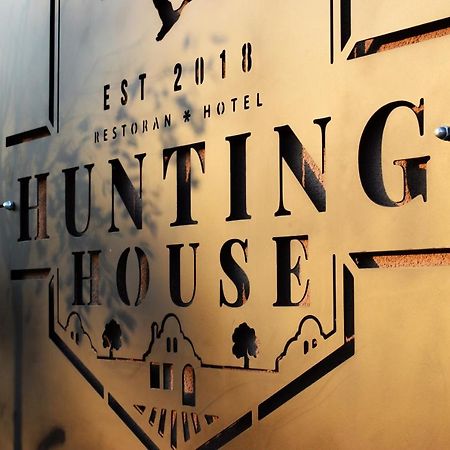 Hôtel Hunting House à Turija Extérieur photo
